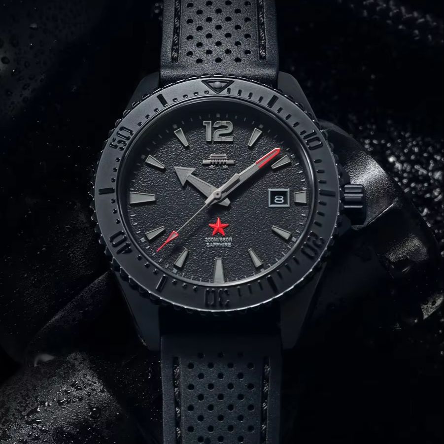 Beijing Dark Black Diver 200M  - огляд і ціна Luxury Watch China