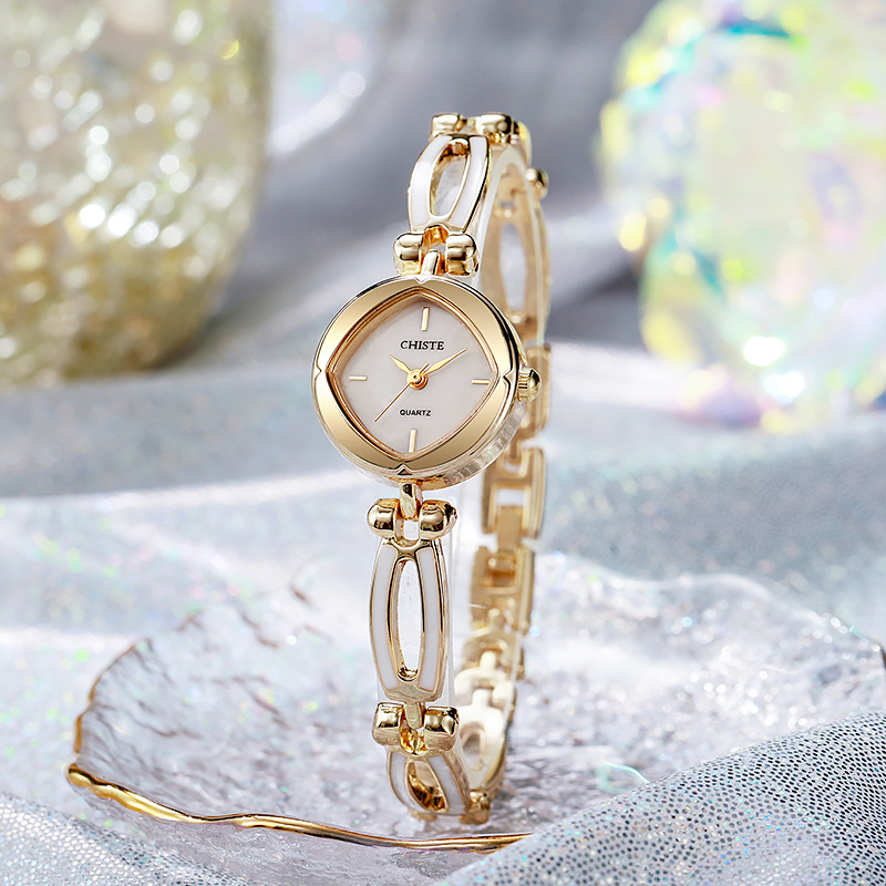 Hot Sale Women Watch Fashion D - огляд і ціна Luxury Watch Sale