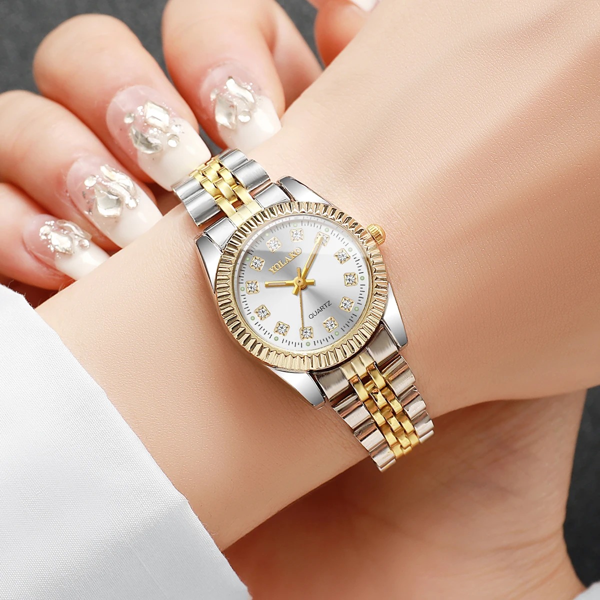 Fashion Rhinestone Women Quart - огляд і ціна Luxury Watch Travel Case