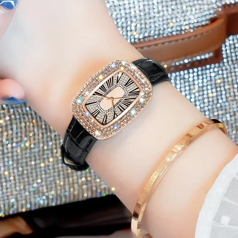 Trendy and fashionable women's - огляд і ціна Luxury Watch Arabic